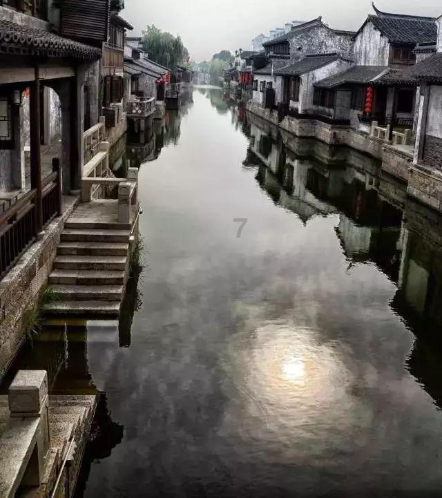厦门银行业绩快报：2023年实现营业总收入56.1亿元，同比下降4.84%